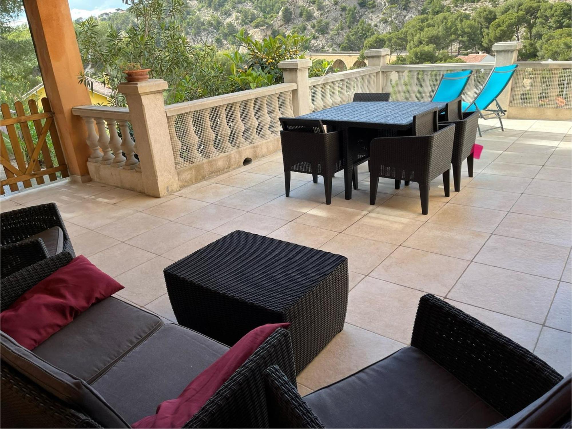 La Casa Calanquaise - Mer A 250M Accessible A Pied - T2 Spacieux Independant - Terrasse Ombragee Ensues-la-Redonne Buitenkant foto